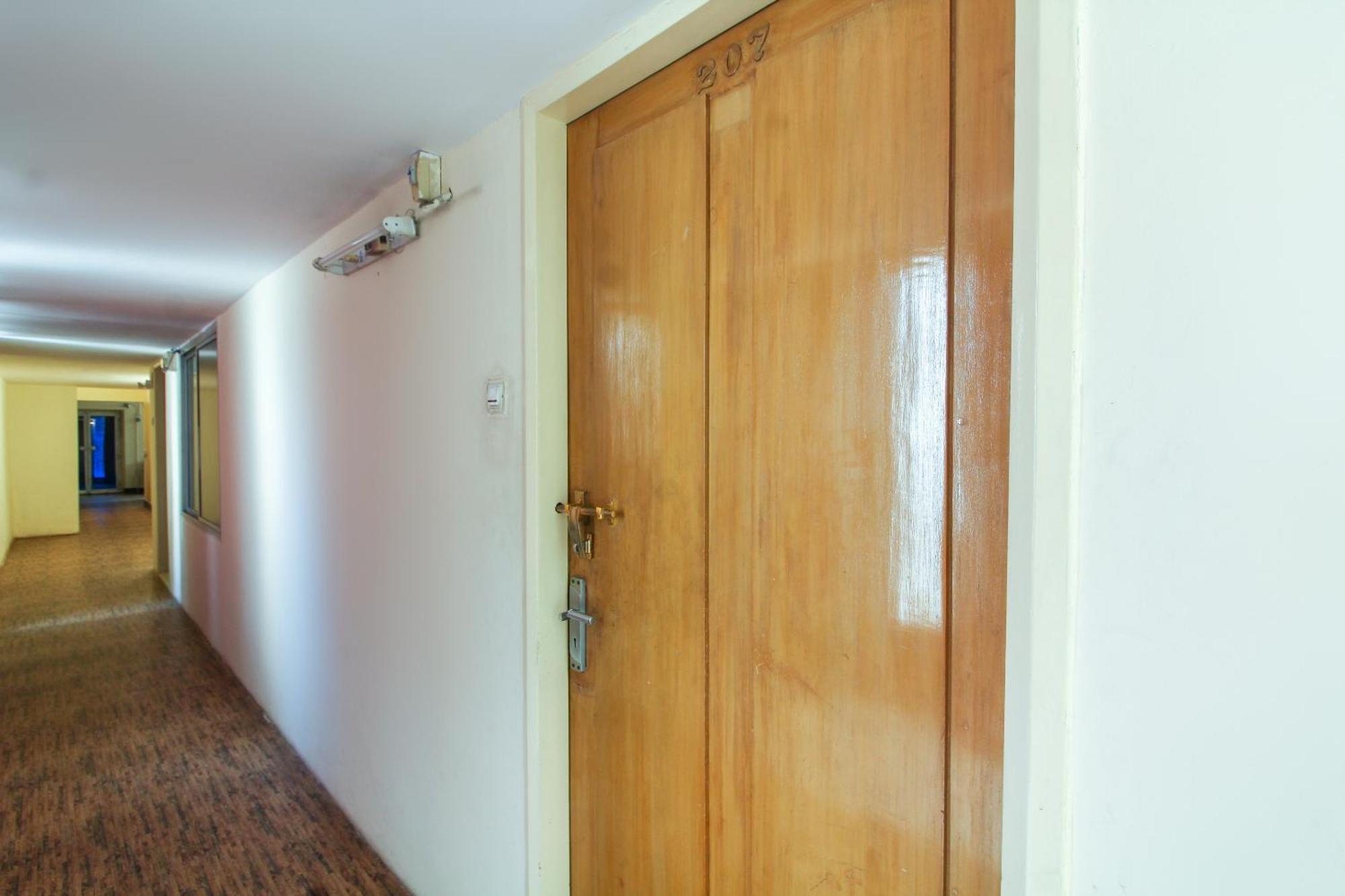 Hotel O Luxury Villas Near Begumpet Airport Hyderabad Eksteriør bilde