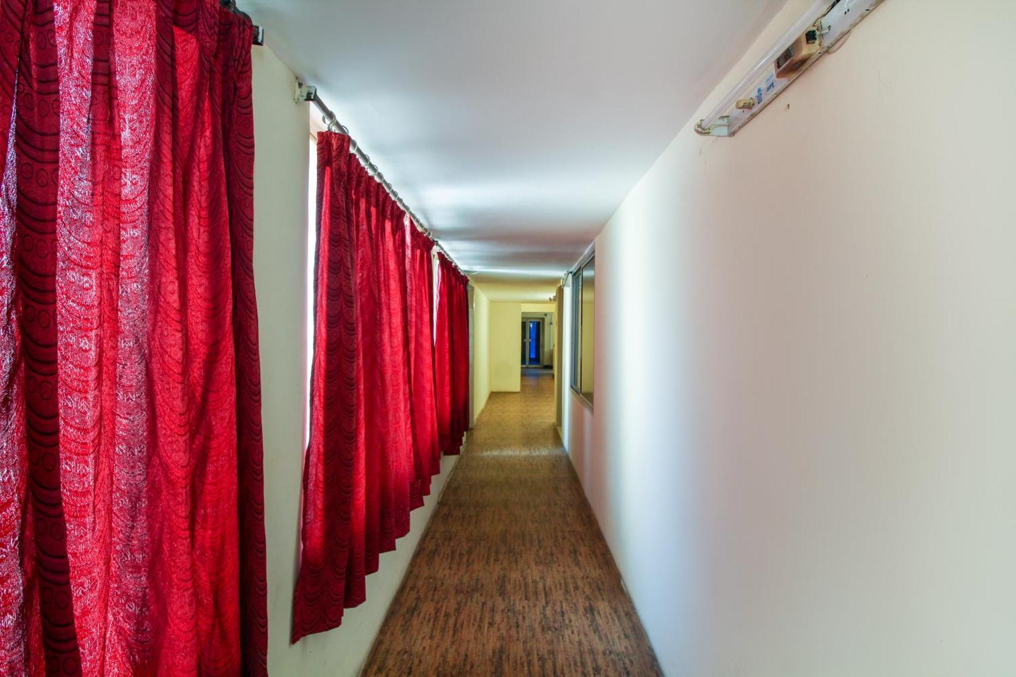 Hotel O Luxury Villas Near Begumpet Airport Hyderabad Eksteriør bilde