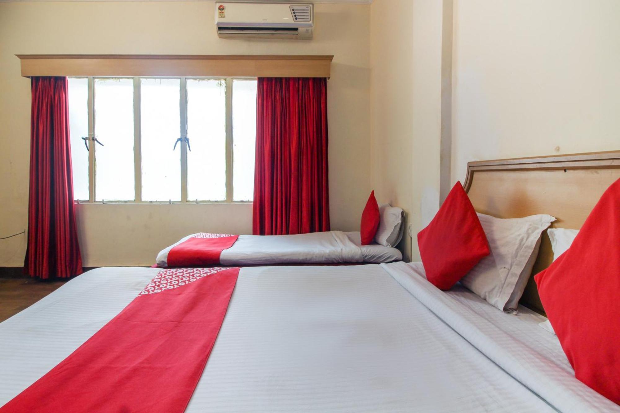 Hotel O Luxury Villas Near Begumpet Airport Hyderabad Eksteriør bilde